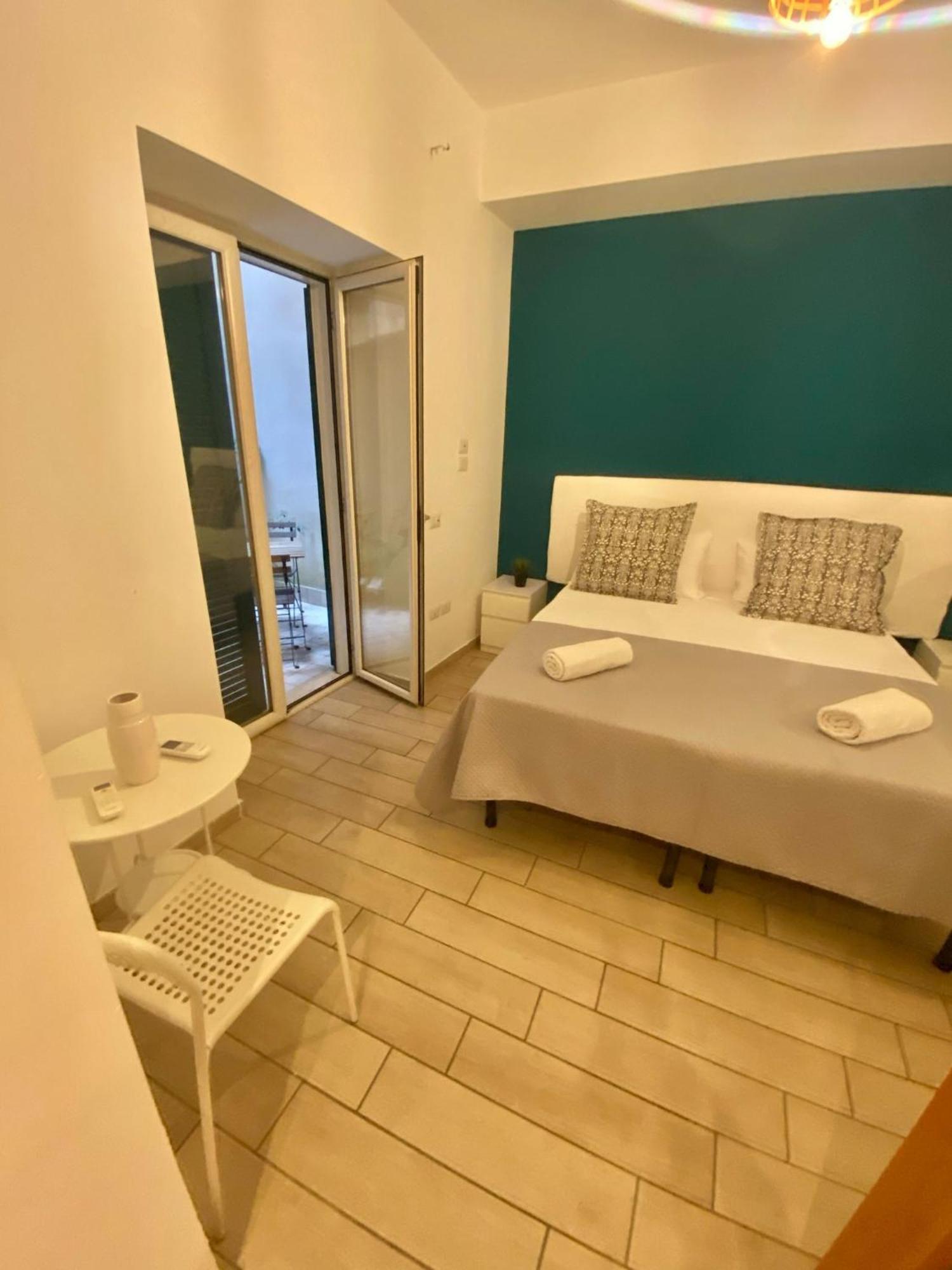 B&B Napoli Duomo Room photo